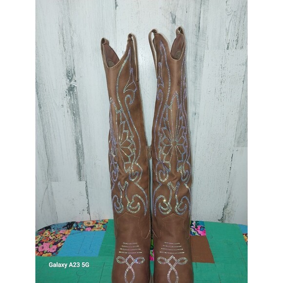 Forever Women's 8.5 Brown Faux Leather Cowboy Boots With Rhinestones - Picture 7 of 8